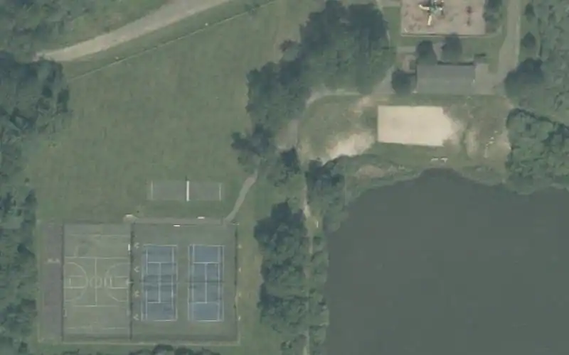 Rainbow Drive Tennis Courts photo 2