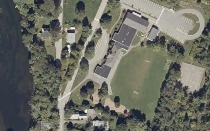 East Auburn Community School PK-6 photo 2