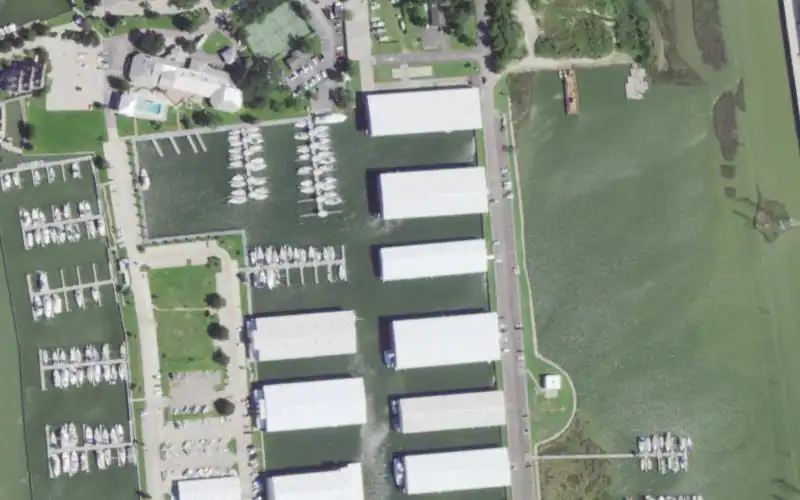 Lakewood Yacht Club photo 2