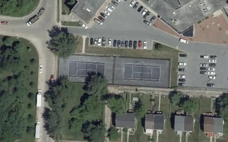 Reginald Lewis High School photo 2