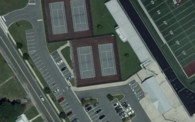 Snow Hill High School photo 3