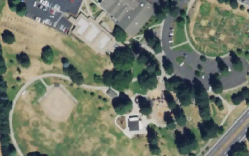 Marshall/Luepke Community Center photo 3