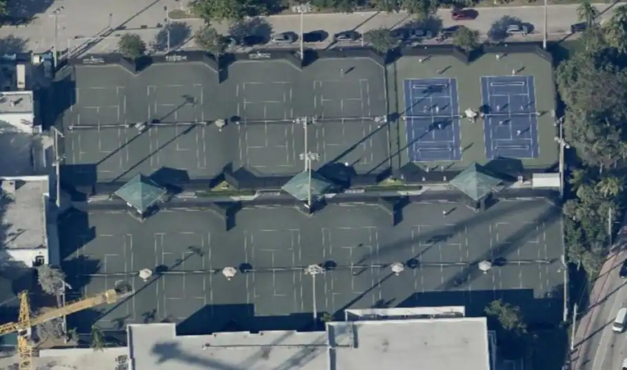 North Shore Tennis Center photo 2
