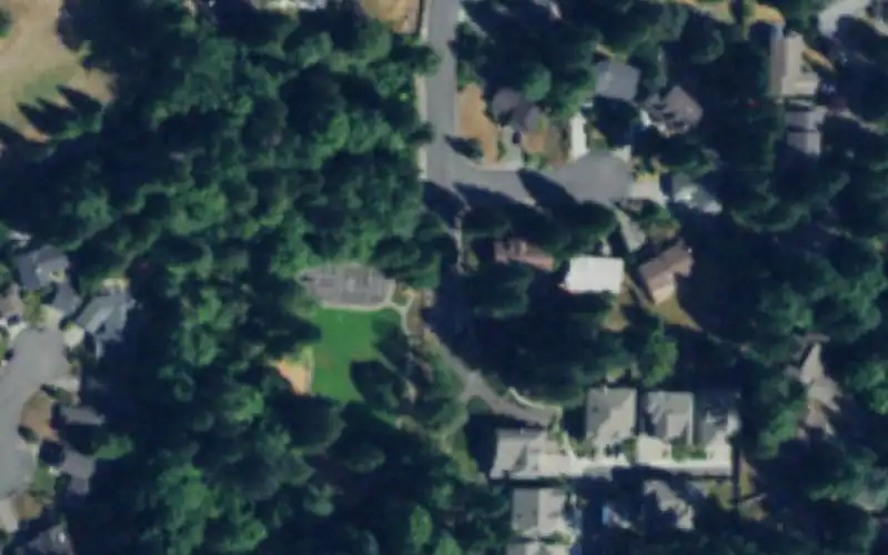 Viewpoint Neighborhood Park photo 2