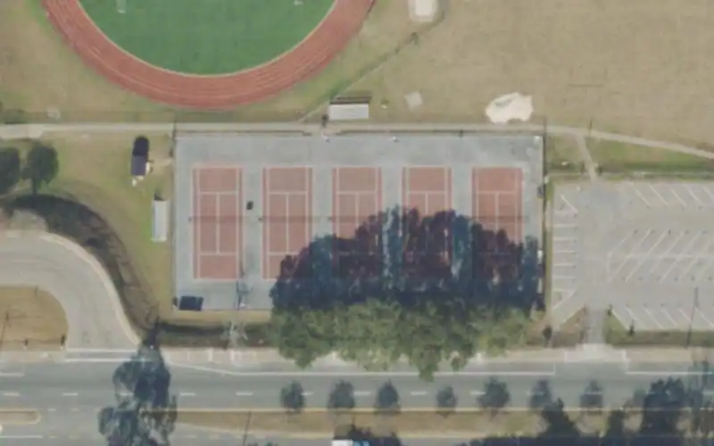 Leon High School photo 2