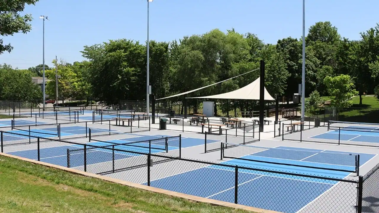 Lenexa Outdoor photo 5