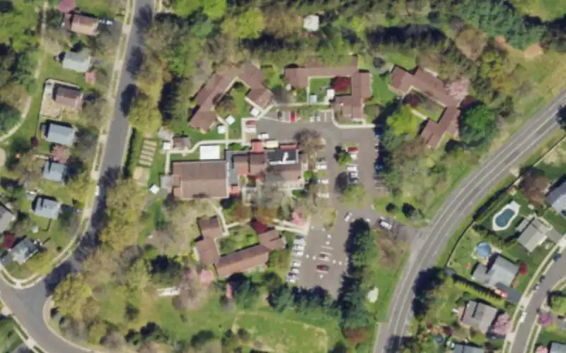 Friends Village photo 2