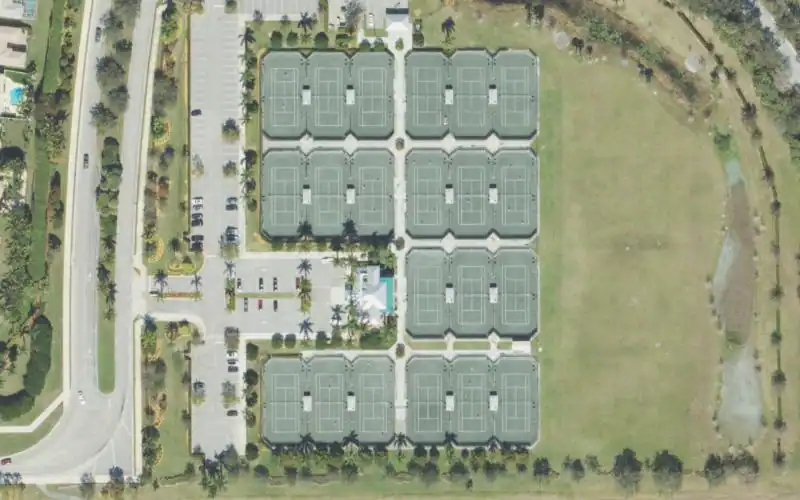 Wellington Tennis Center photo 2