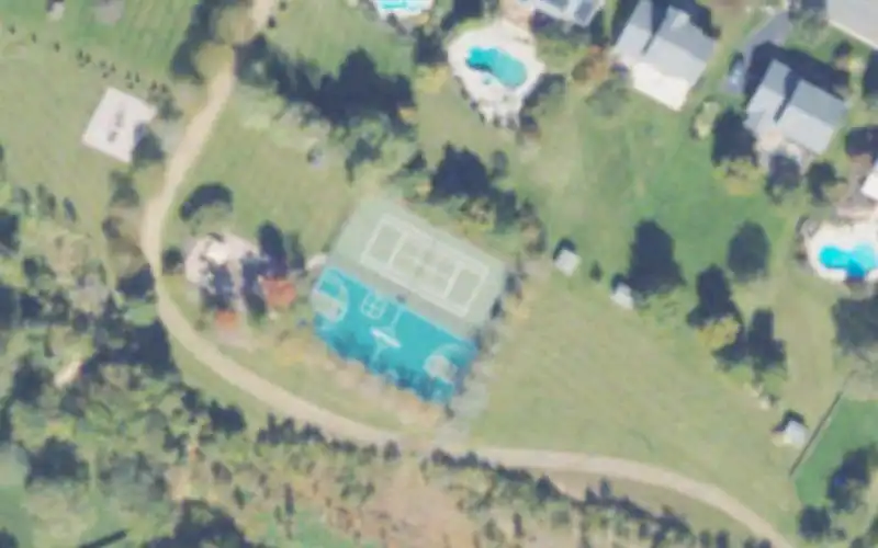Hyde Park Dr Tennis Courts photo 2