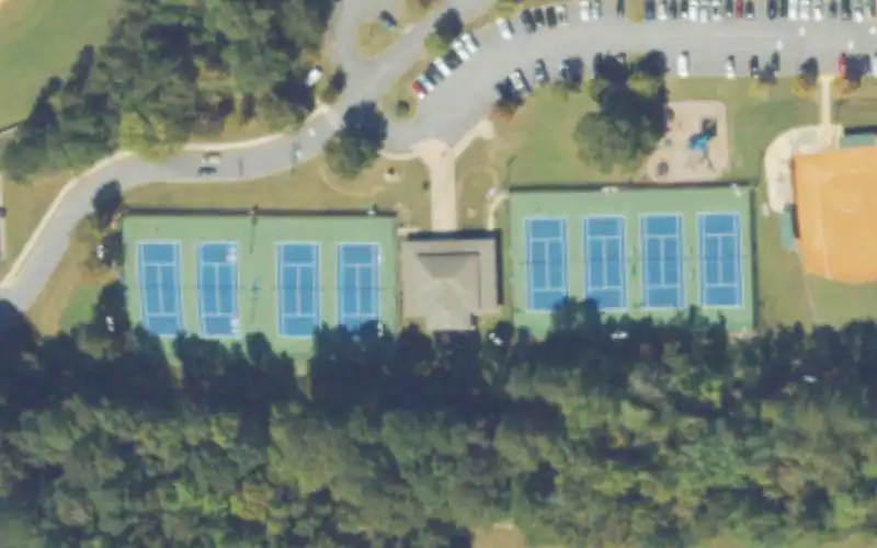 Kennworth Tennis Center photo 2