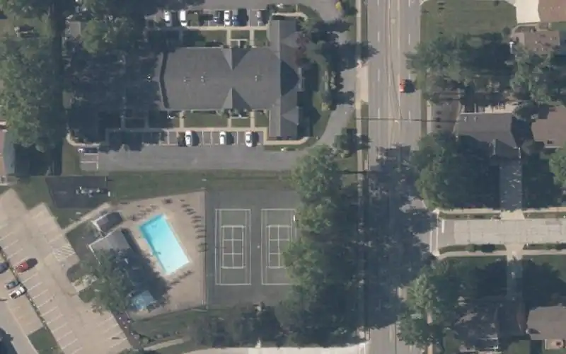 Big Turtle Condominiums photo 2