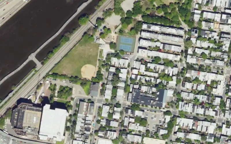 Markwood Playground photo 2