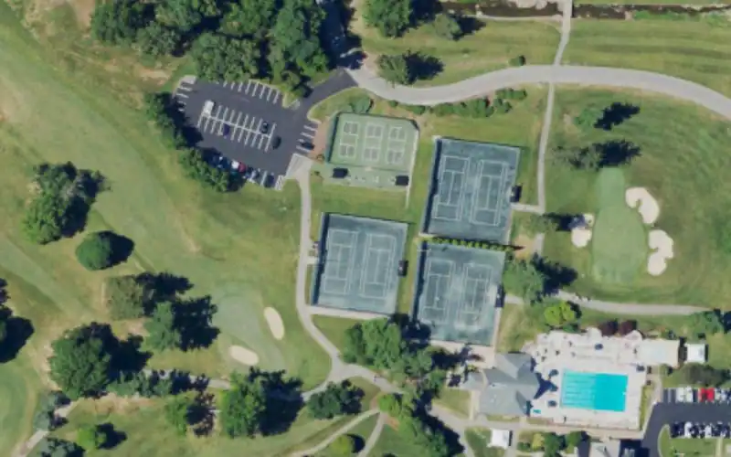 Hurstborne Country Club photo 2