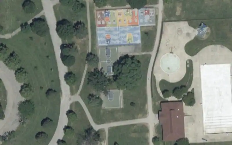 Patterson Park Tennis Courts photo 2