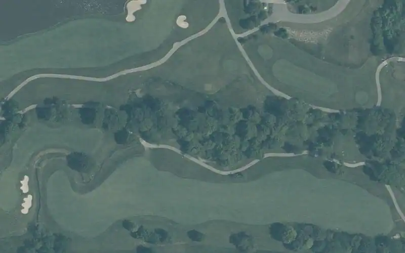 Four Bridges Country Club photo 2