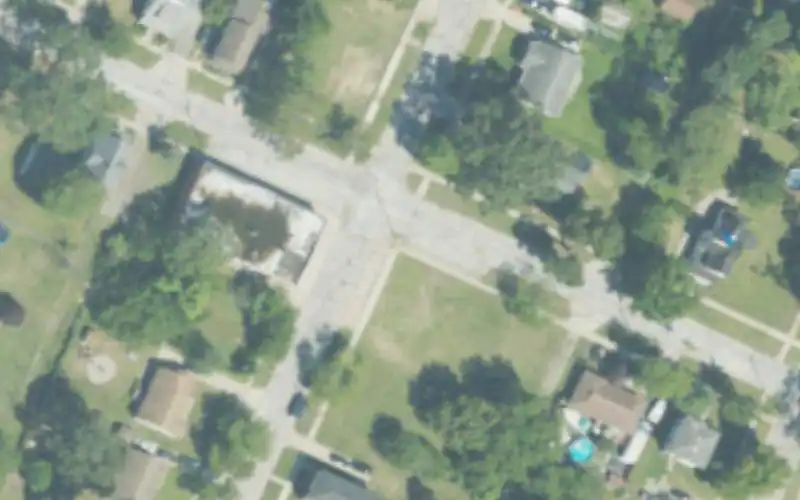 Wesley Avenue Park photo 2