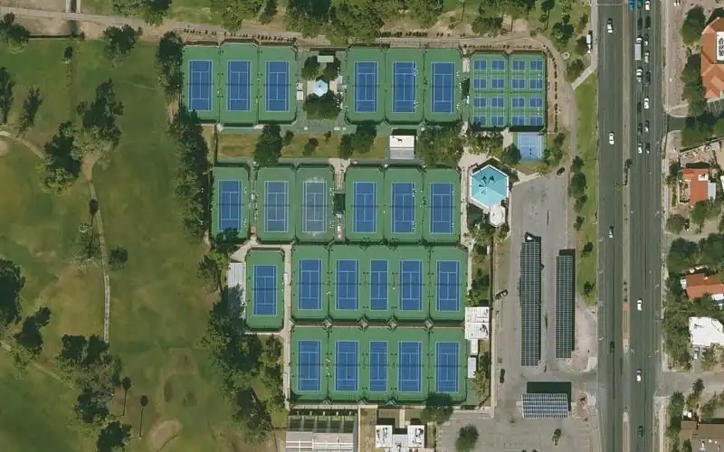 Reffkin Tennis Center photo 2