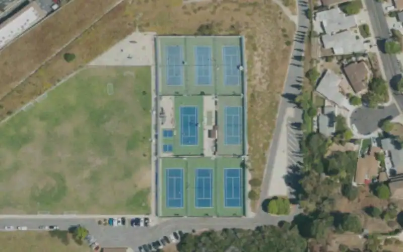 South Bay Tennis Center photo 3