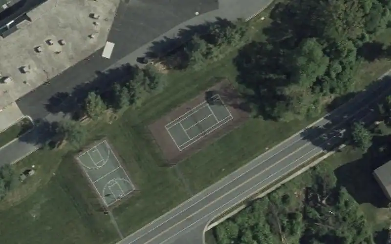 Seasons At Bel Air Apartments photo 2