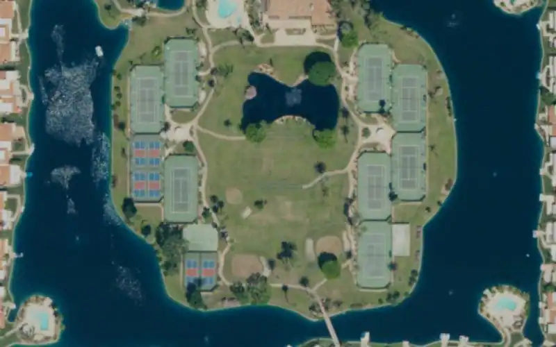 Lake Mirage Racquet Club photo 2
