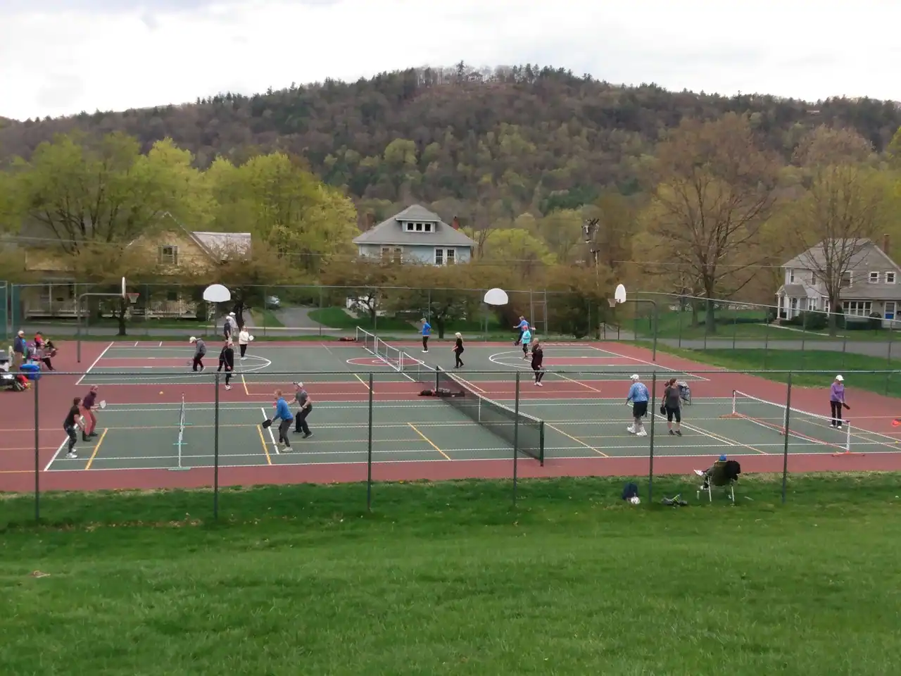 Cowell Gymnasium and Outdoor Courts photo 2