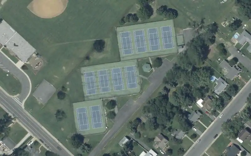 James G. Busick Tennis Courts photo 5