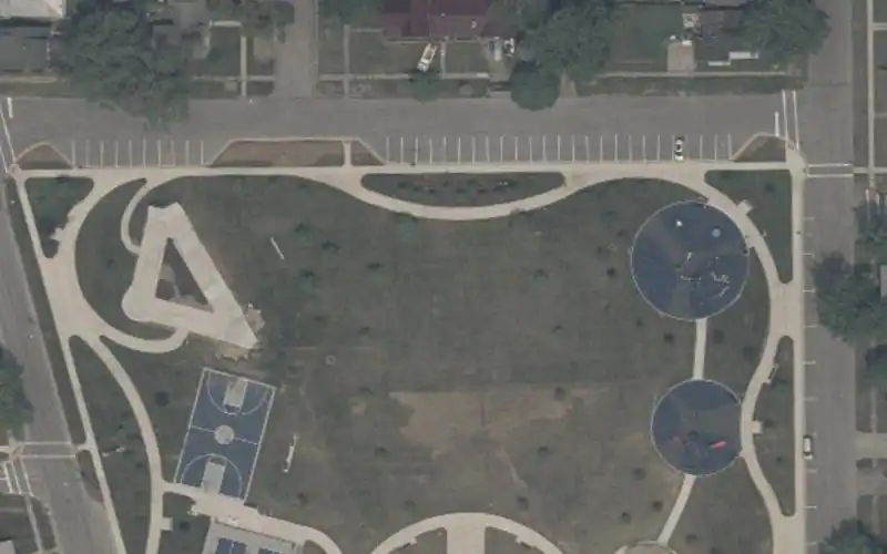 Franklin Park photo 2