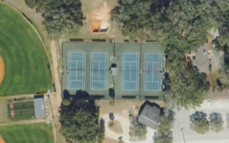 Fisher Tennis Courts photo 2