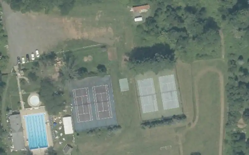 Round Top Swim and Tennis Club photo 2