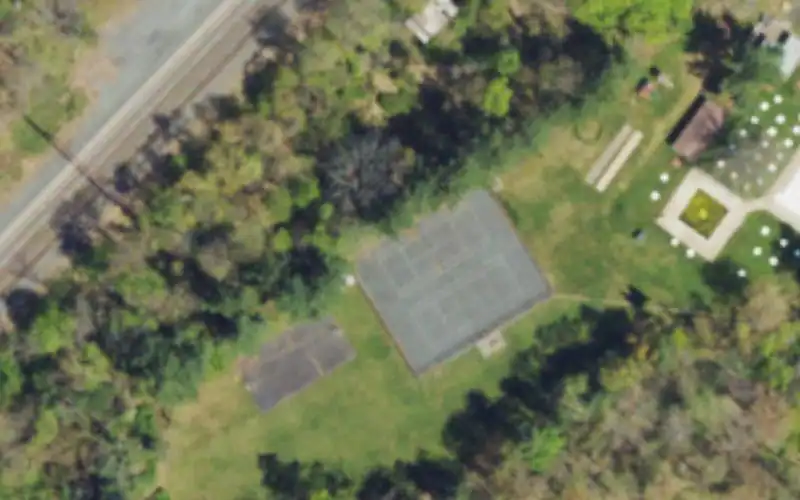 Brookside Swim and Tennis Club photo 2