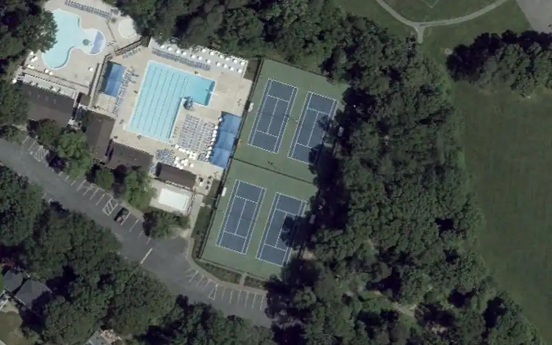 Shipley's Choice Swim & Tennis Club photo 2