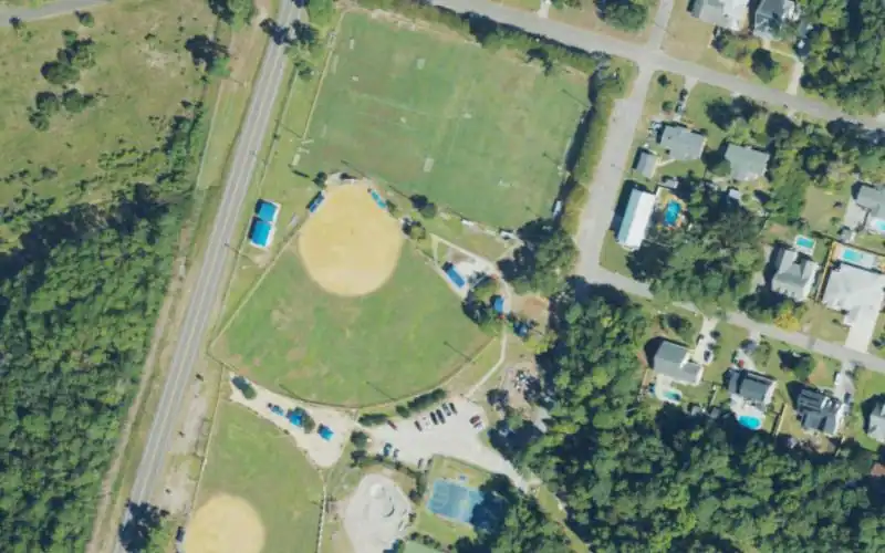 Mike Chappell Park tennis courts photo 3