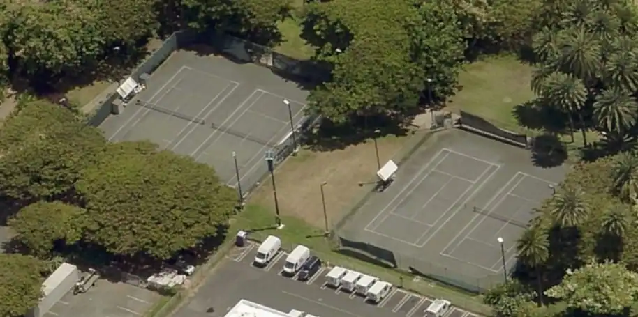 Hale Koa Hotel Tennis Courts photo 3