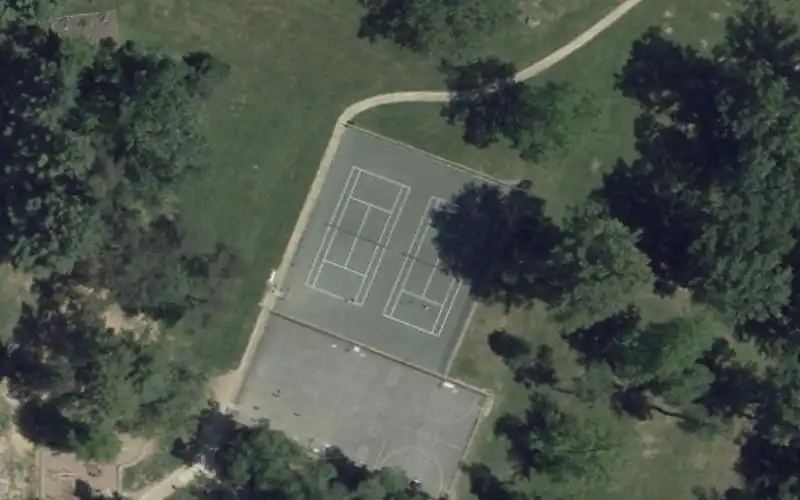 Hampton Elementary School photo 2