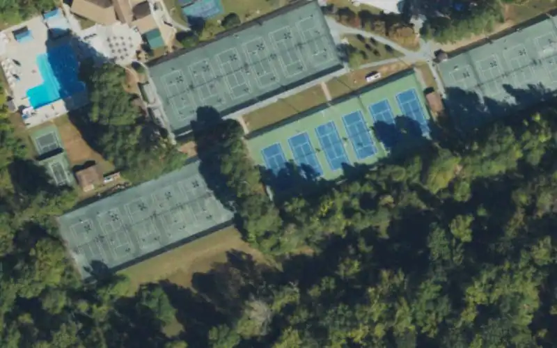 Chapel Hill Tennis Club Inc photo 2