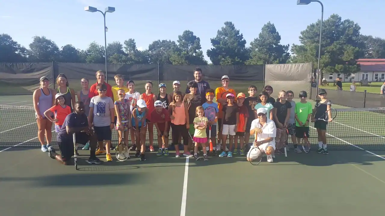 King���s Court Tennis Academy photo 2