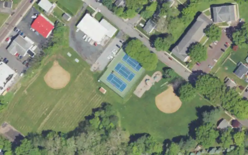 Maple Street Park photo 2