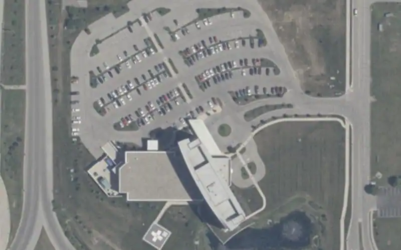 Westfield Washington Schools Tennis Center photo 2