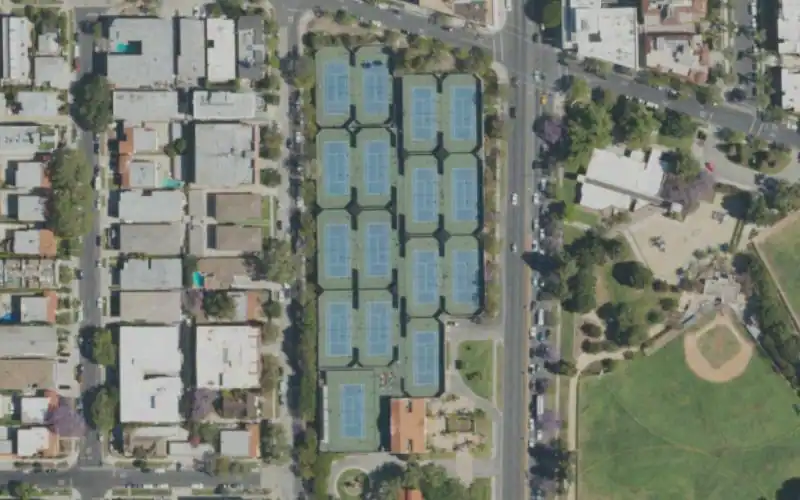 Beverly Hills Tennis photo 2