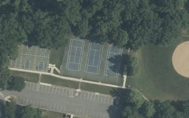 Dogwood Park photo 2