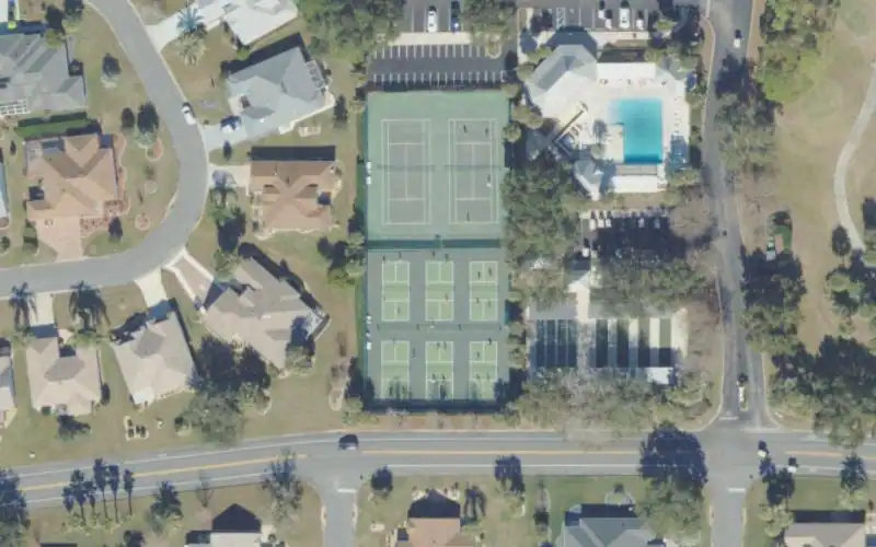 El Santiago Pool & Recreation Center photo 4