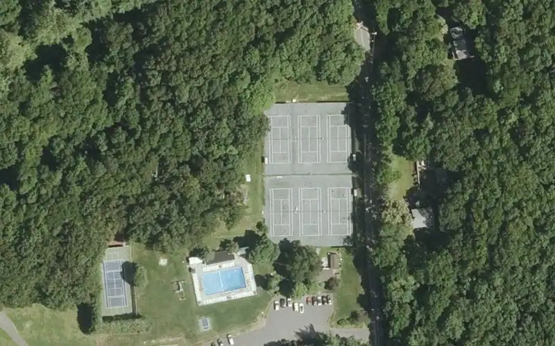 New Milford Tennis and Swim Club photo 2