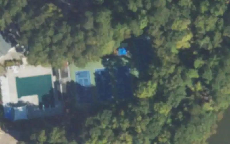 Kingsley Racquet and Swim Club photo 3