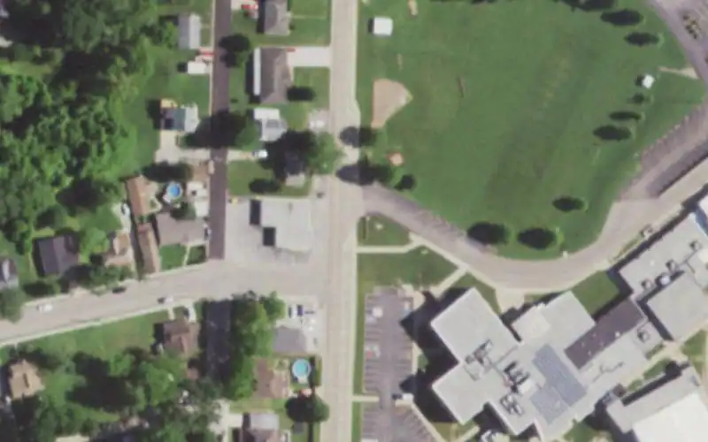 Senn-Thomas Middle School photo 3