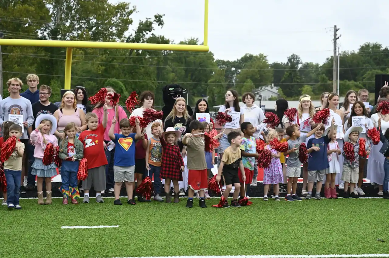 Senn-Thomas Middle School photo 2