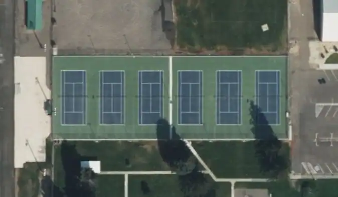 Oregon Trail Recreation Center photo 2