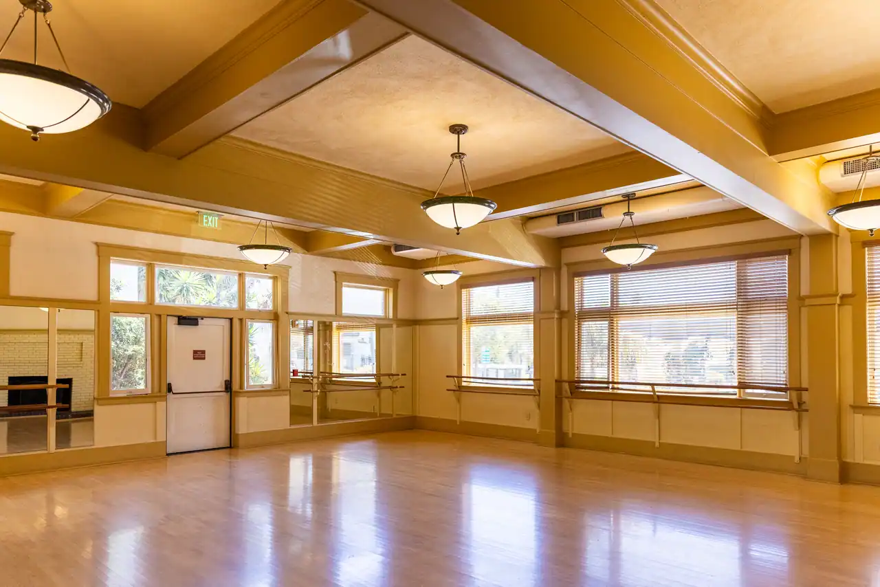 Carrillo Recreation Center photo 2