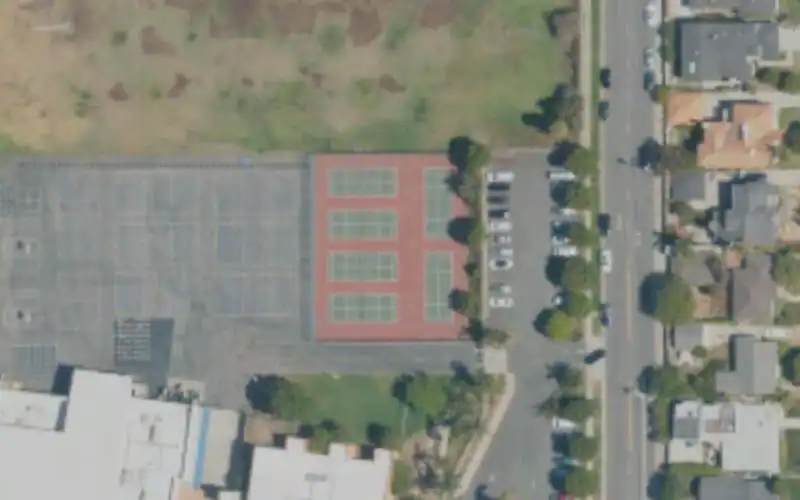 Manhattan Beach Middle School photo 2