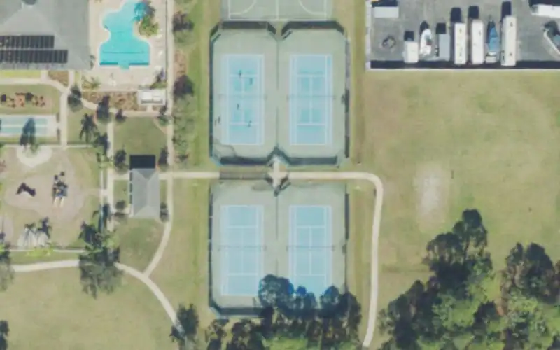 Bayside Lakes photo 2