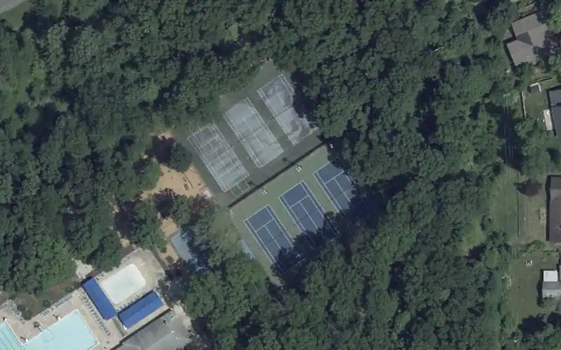 Whitehall Pool & Tennis Club photo 2